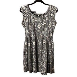 Dress Black  White Floral Midi Dress by Xhilaration